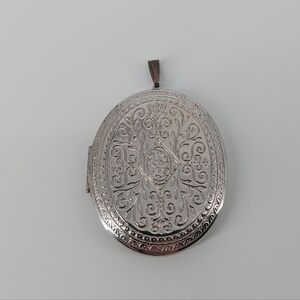 Vintage Lightweight Sterling Silver Oval Locket Pendant